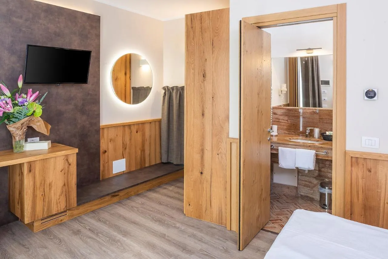 Hotel Du Parc Garda  4*, Garda (Verona)